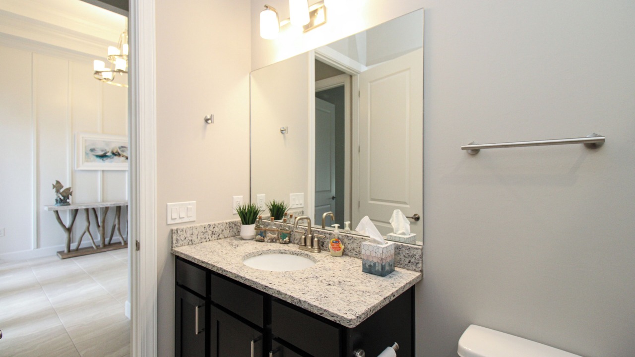 Photo of Bathroom in Naples