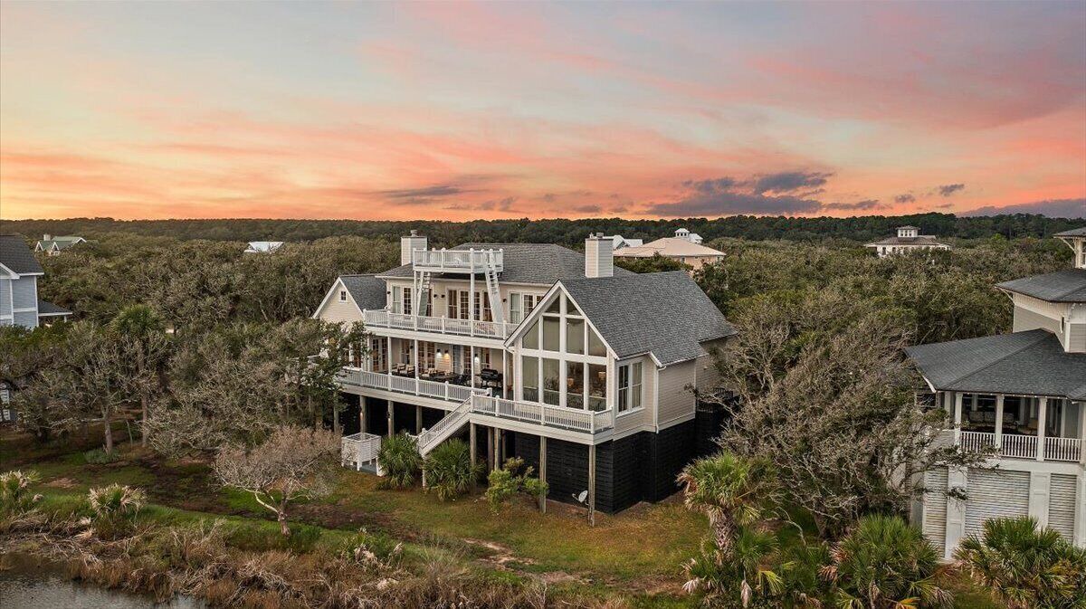 Photo of Others in Edisto Island