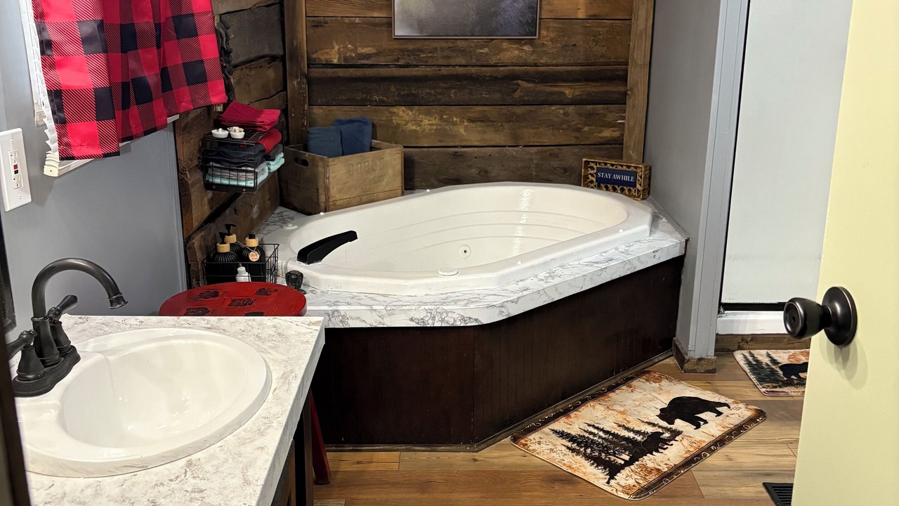 Photo of Bathroom in Pickens