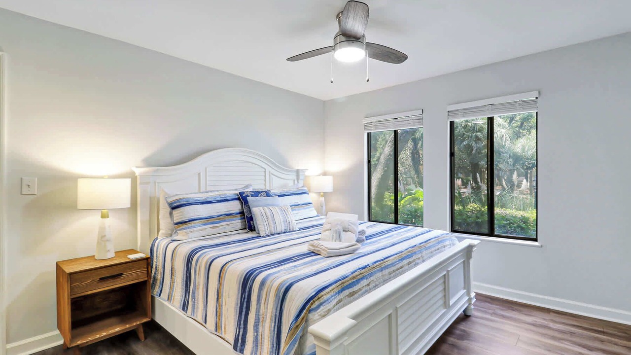 Photo of Bedroom in Palmetto Dunes