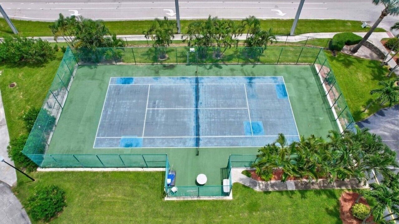 Photo of Others in Hutchinson Island South