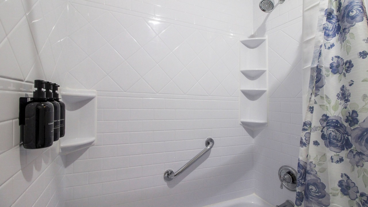 Photo of Bathroom in Savannah