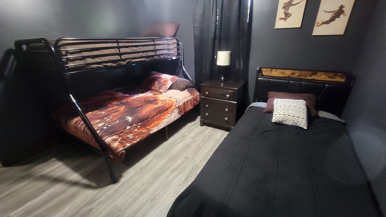 Photo of Bedroom in Richmond Hill