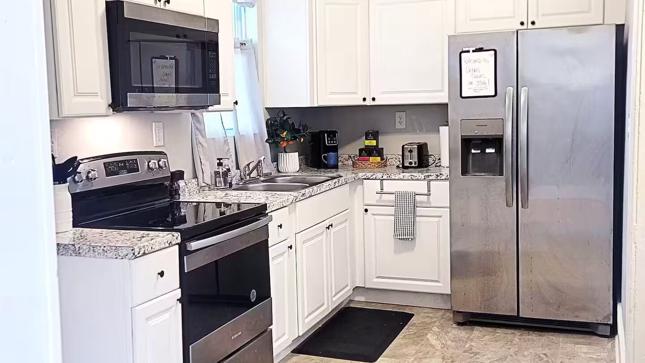 Photo of Kitchen in Midtown