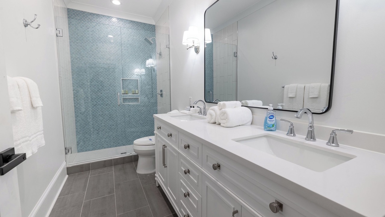 Photo of Bathroom in Seneca