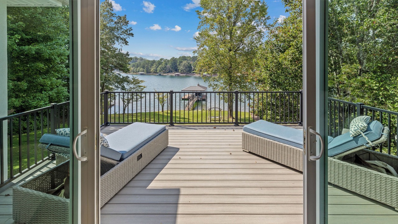 Photo of Patio Balcony in Seneca