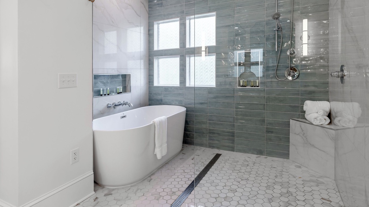 Photo of Bathroom in Seneca