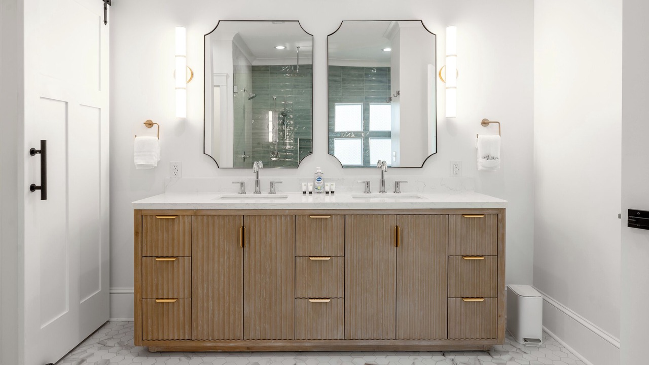 Photo of Bathroom in Seneca