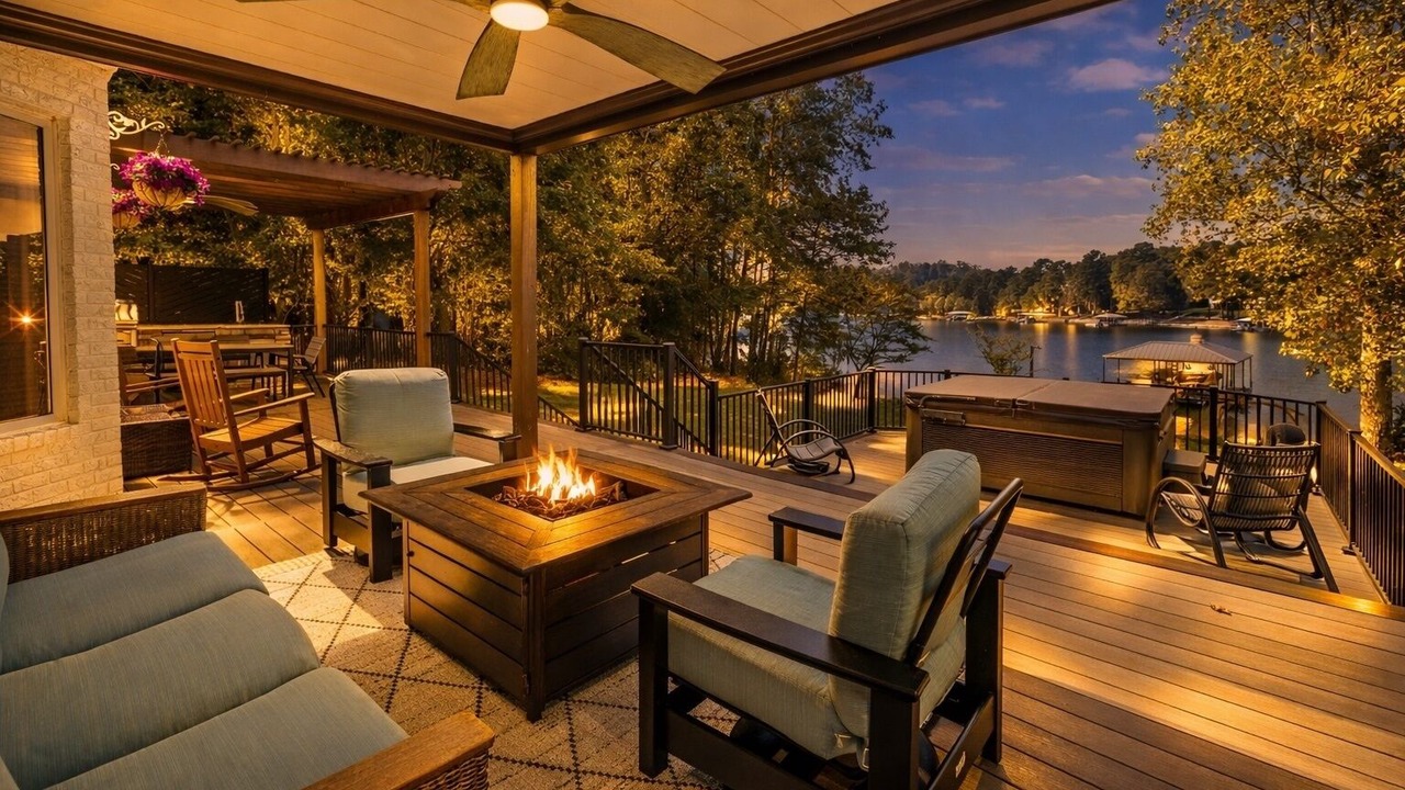 Photo of Patio Balcony in Seneca
