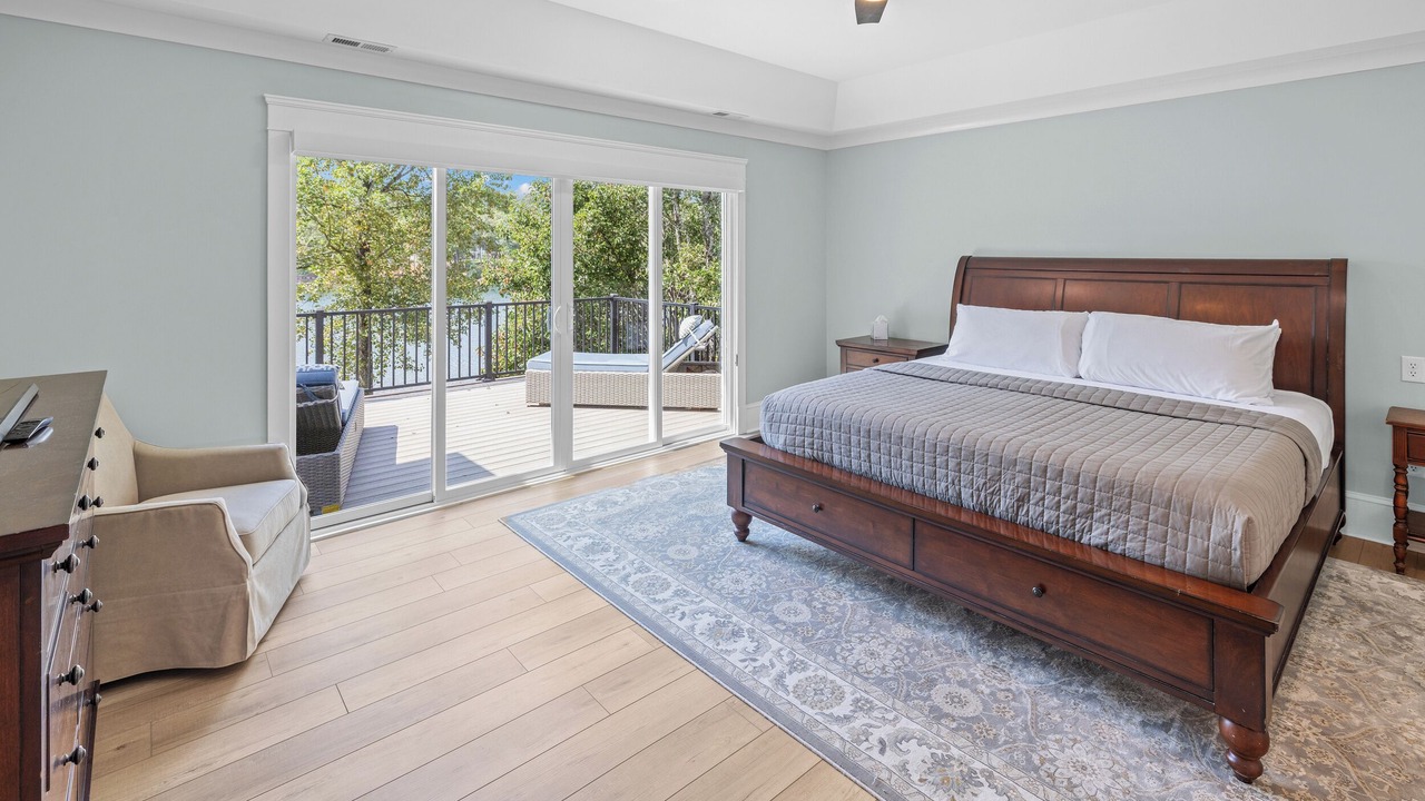 Photo of Bedroom in Seneca