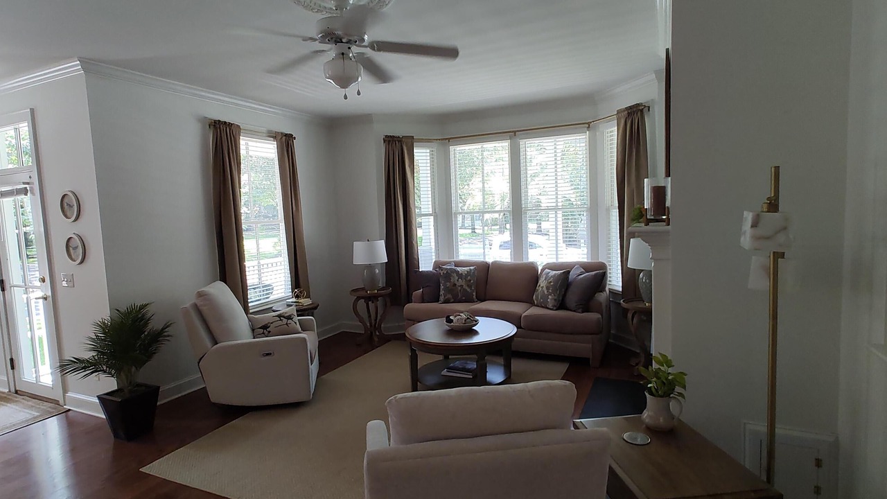 Photo of Livingroom in Habersham