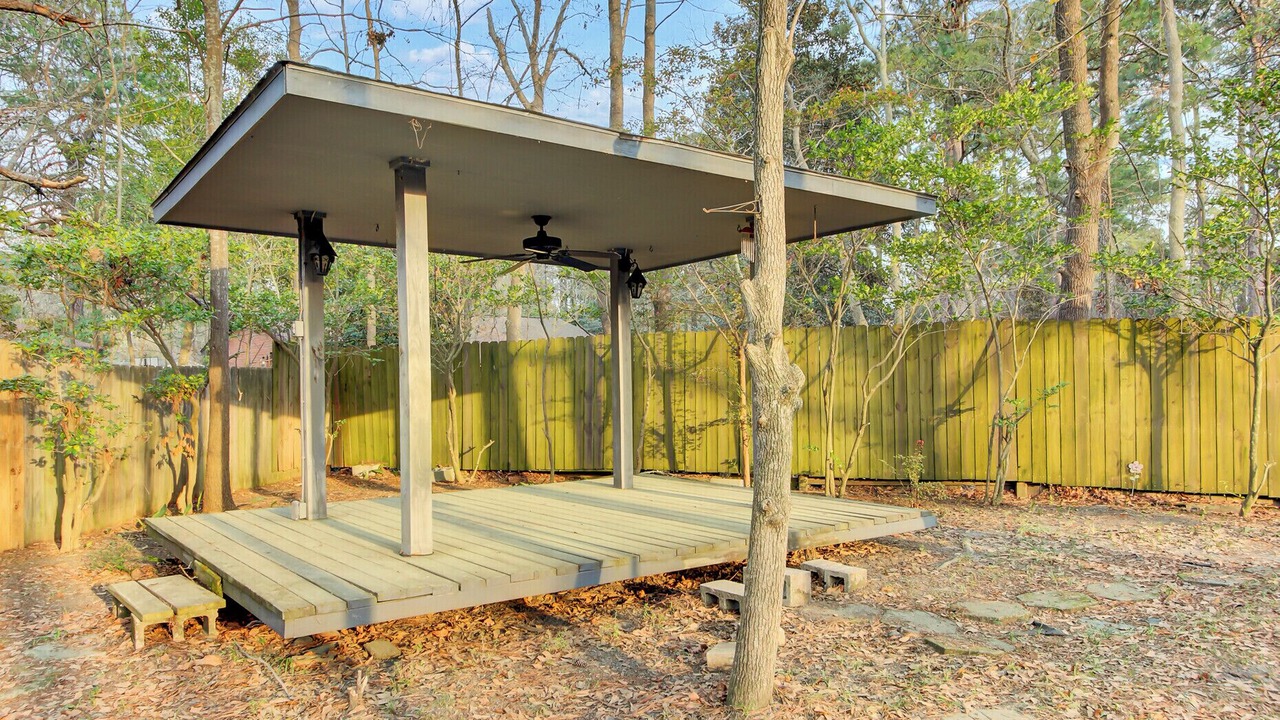 Photo of Patio Balcony in Summerville Historic District