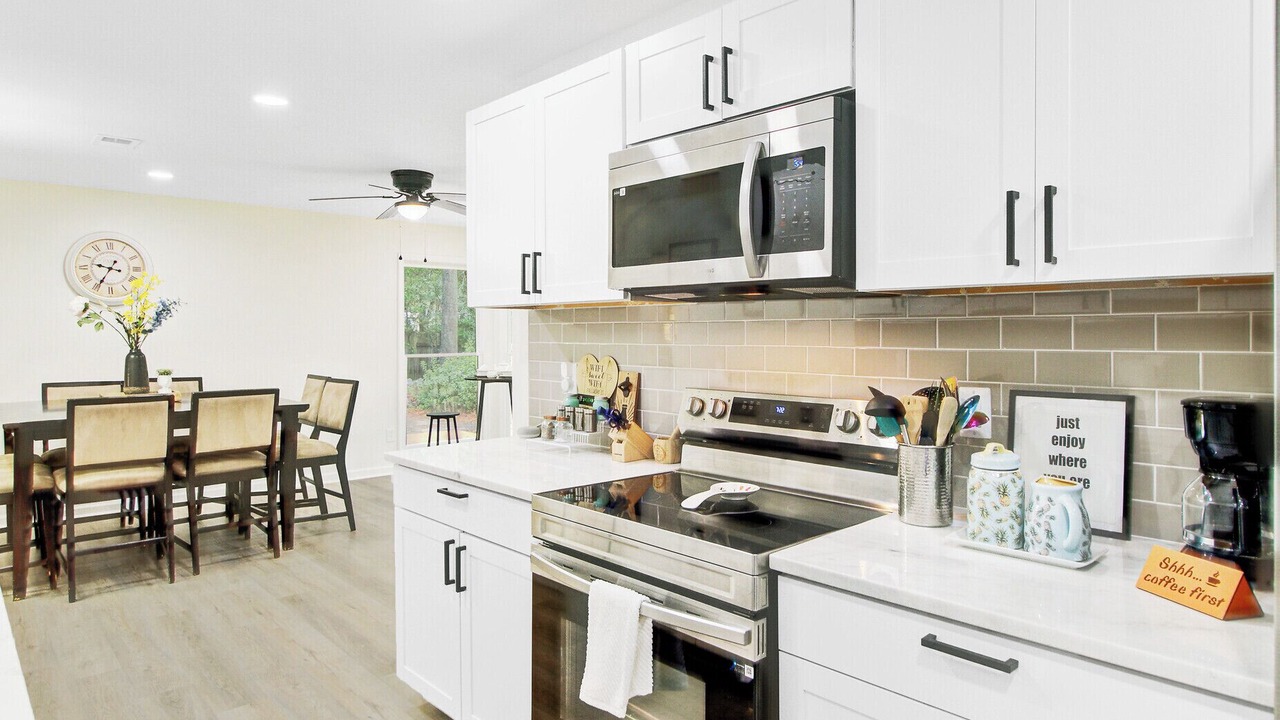 Photo of Kitchen in Summerville Historic District