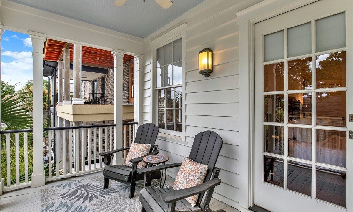 Photo of Patio Balcony in Savannah Victorian District