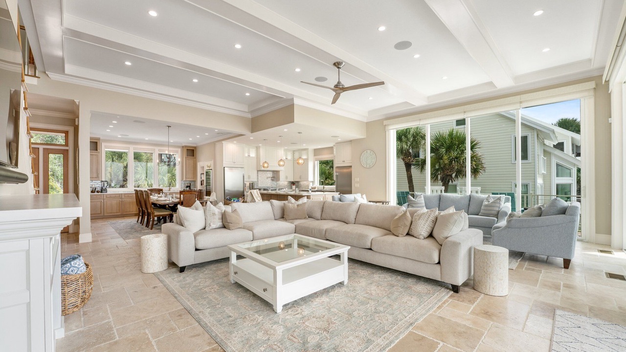 Photo of Livingroom in North Forest Beach