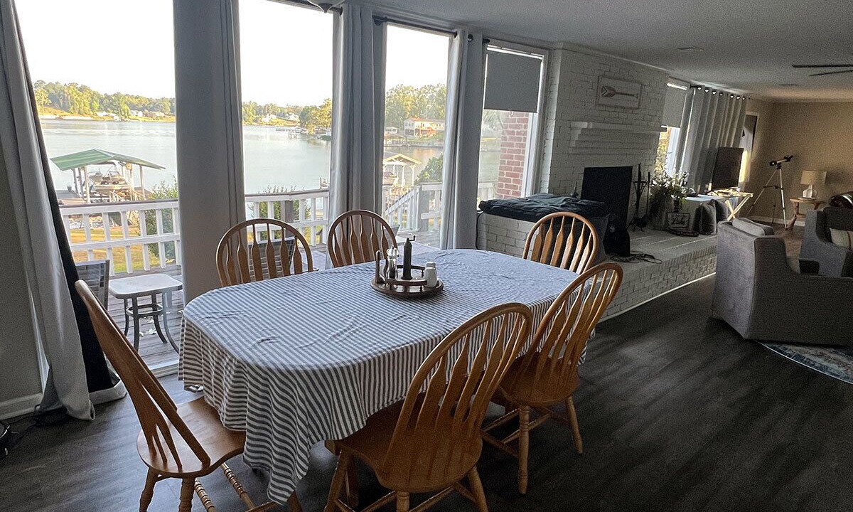 Photo of Livingroom in Cross Hill
