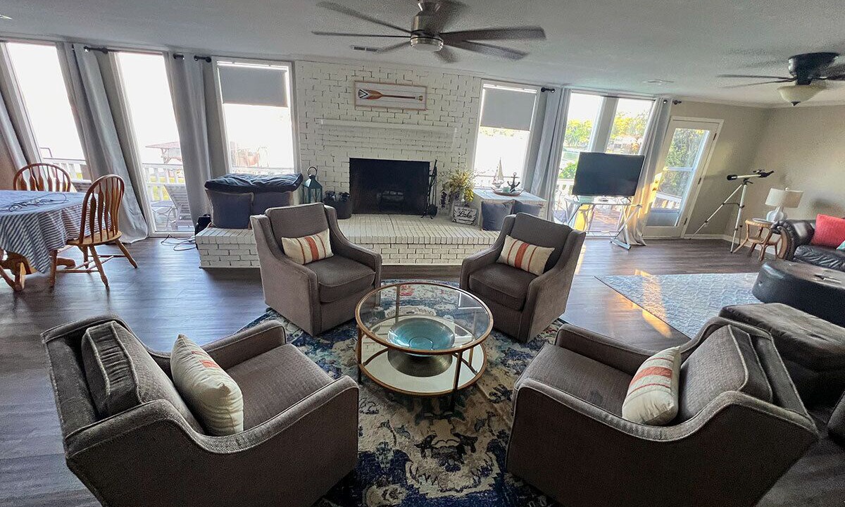 Photo of Livingroom in Cross Hill