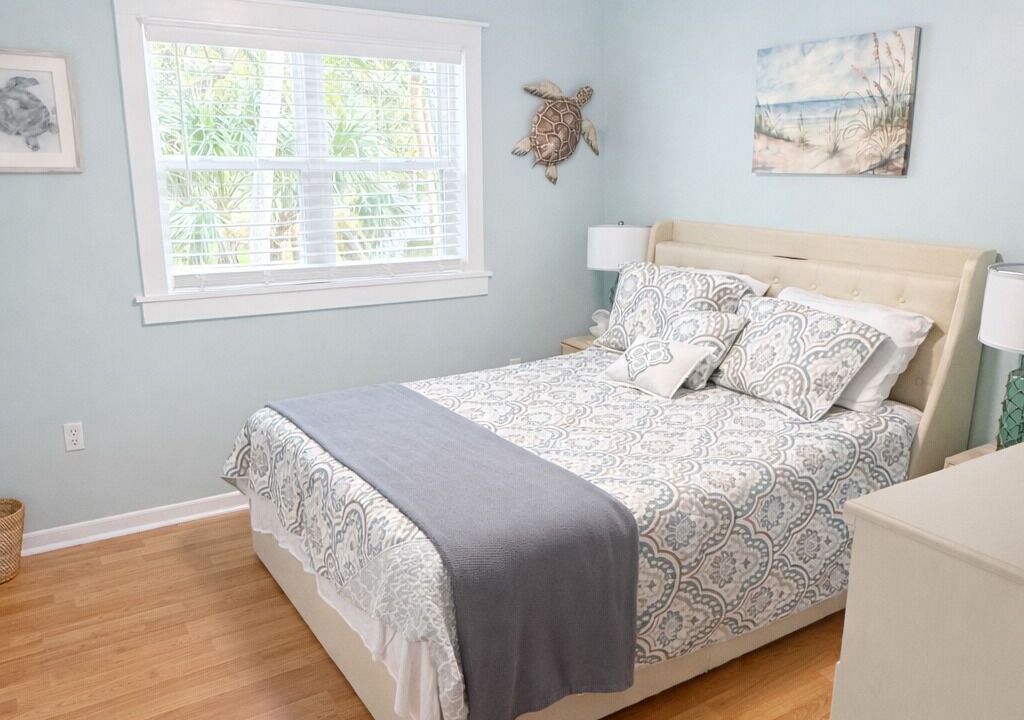 Photo of Bedroom in Edisto Island