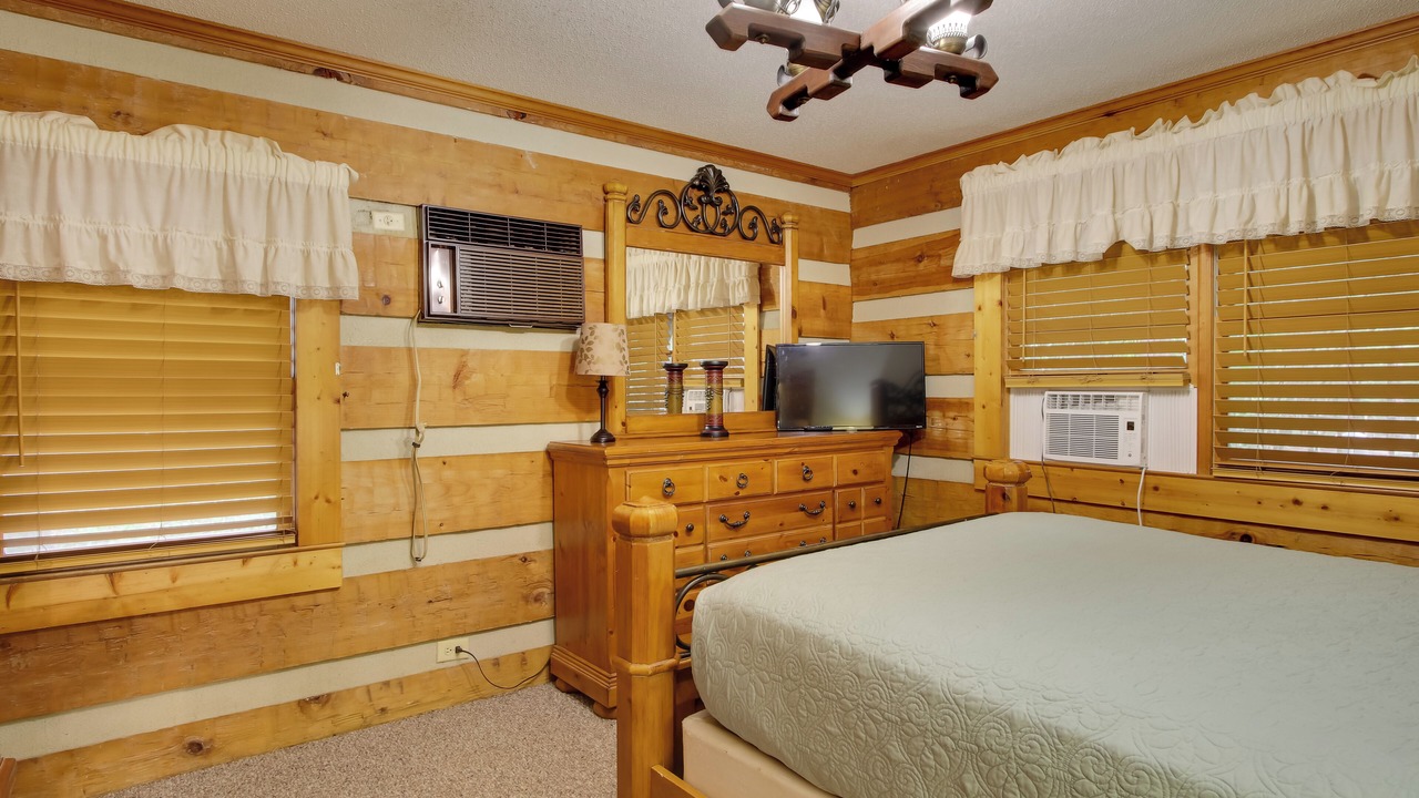 Photo of Bedroom in Gracewood