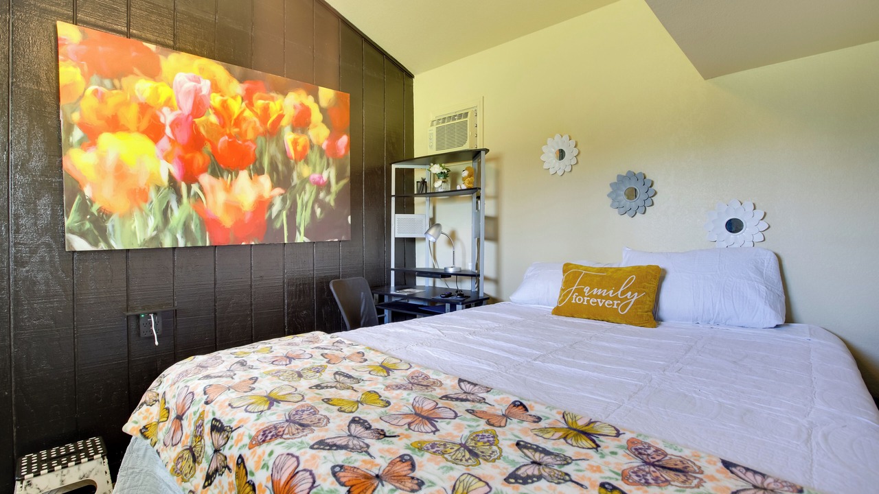 Photo of Bedroom in Glenwood