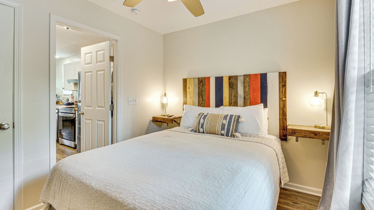 Photo of Bedroom in Townville