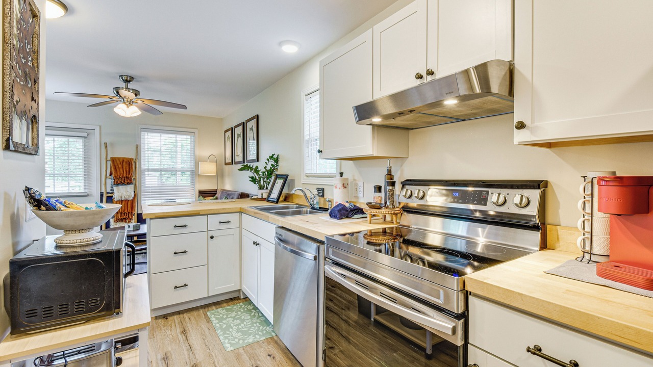 Photo of Kitchen in Townville