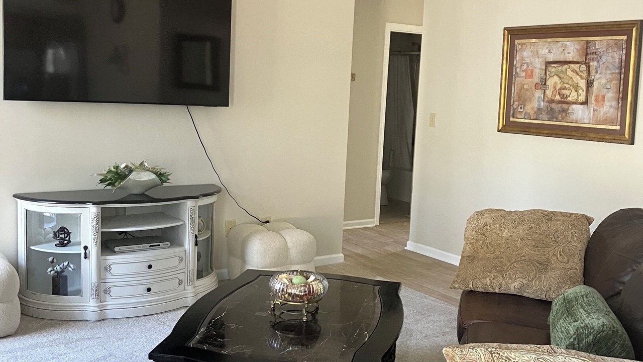 Photo of Livingroom in McCormick