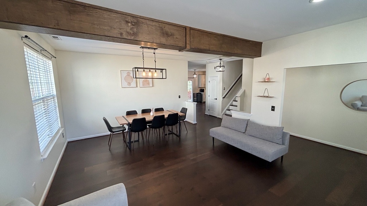 Photo of Livingroom in Southeast Raleigh