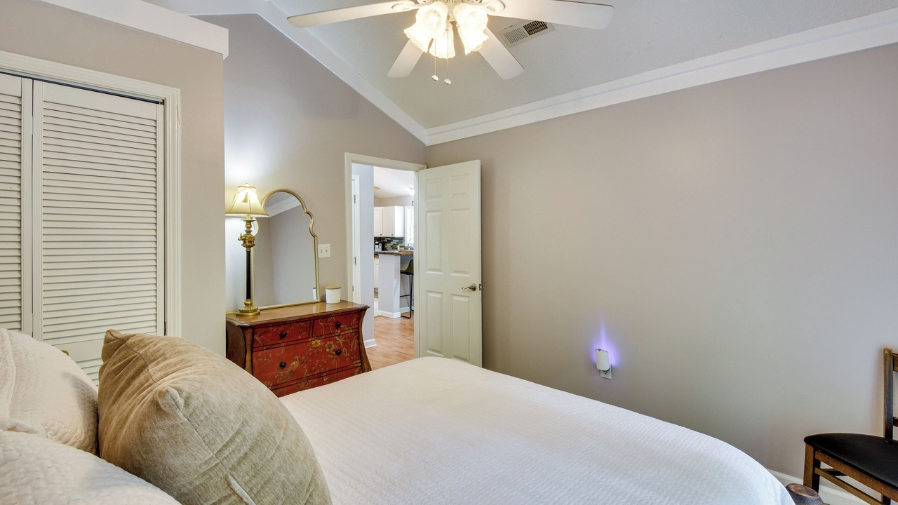 Photo of Bedroom in Fair Play