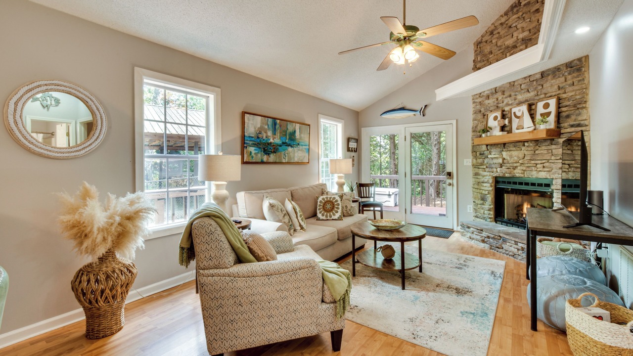 Photo of Livingroom in Fair Play