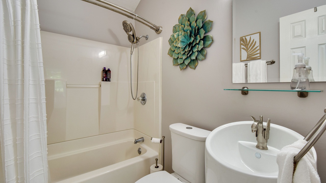 Photo of Bathroom in Fair Play