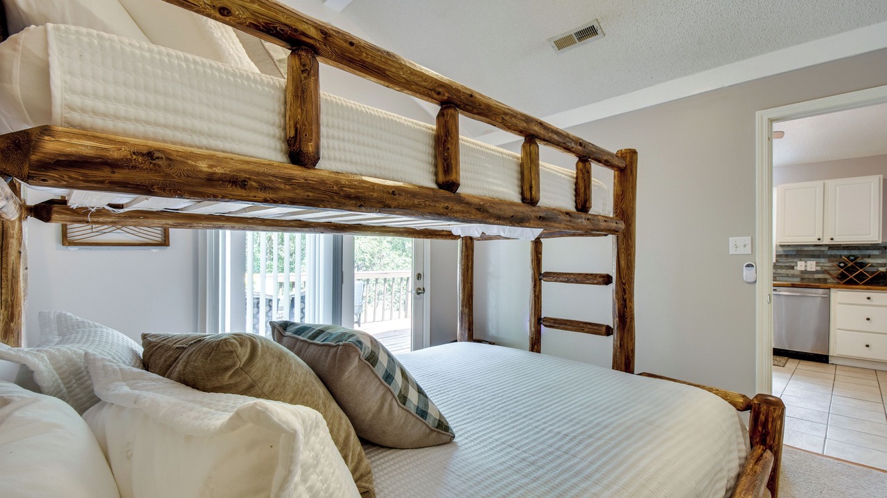 Photo of Bedroom in Fair Play