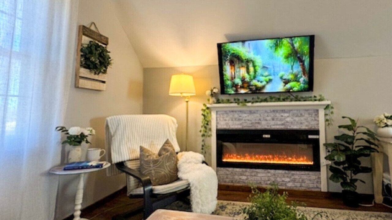 Photo of Livingroom in Anderson