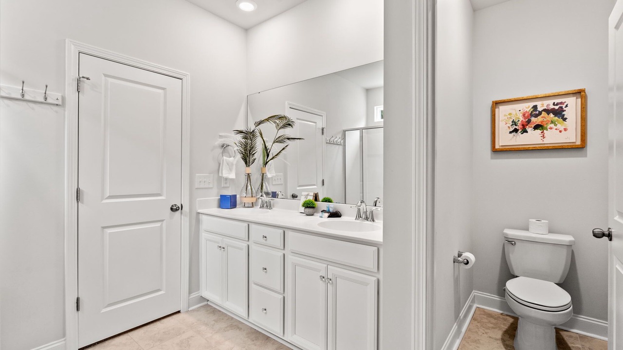 Photo of Bathroom in Red Hill