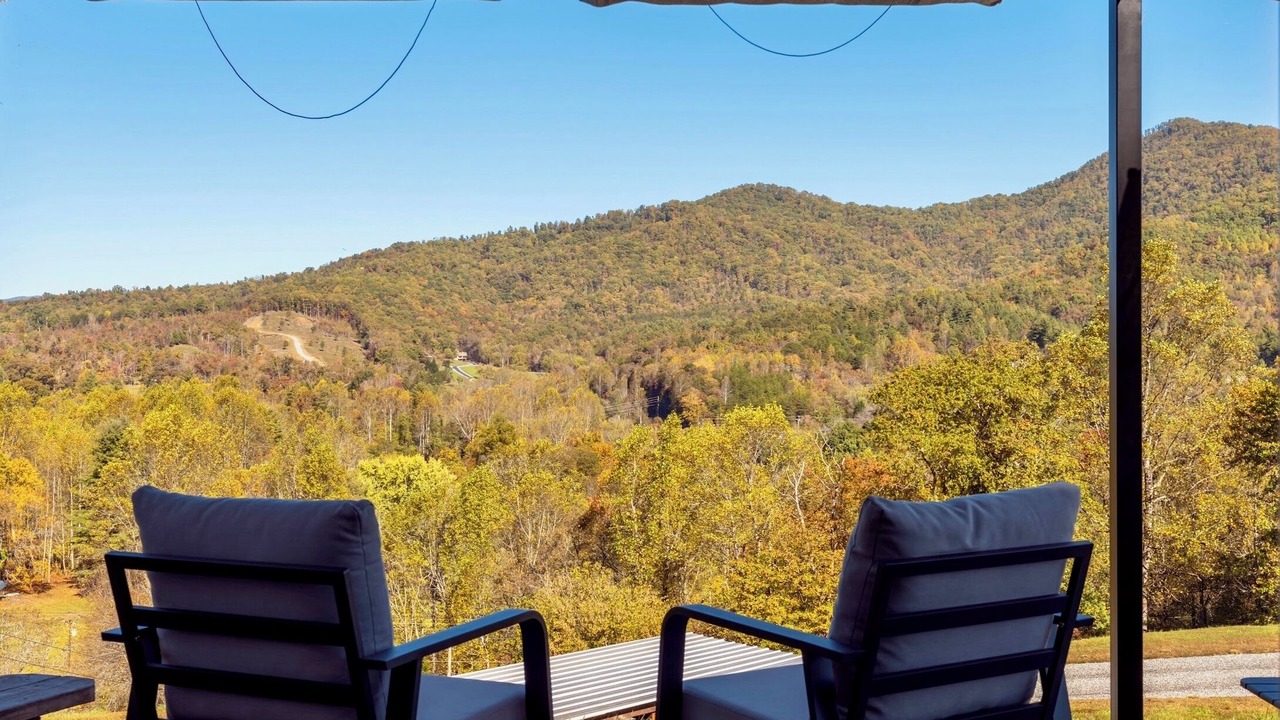 Photo of Outdoor in Hayesville