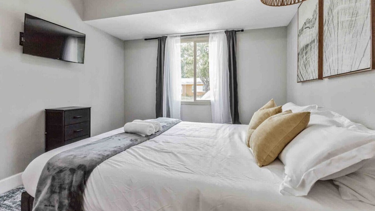 Photo of Bedroom in Sun Bay South