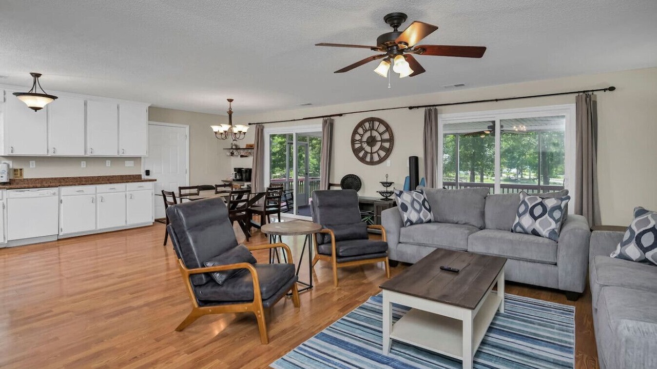 Photo of Livingroom in Prosperity