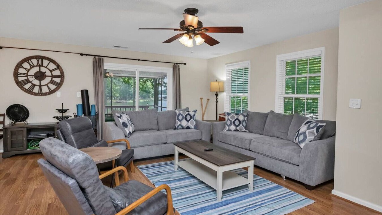 Photo of Livingroom in Prosperity