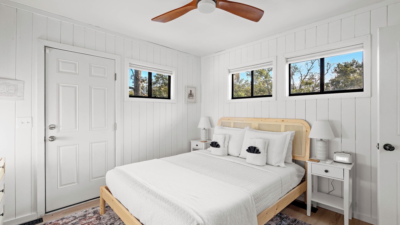 Photo of Bedroom in Saint Helena Island