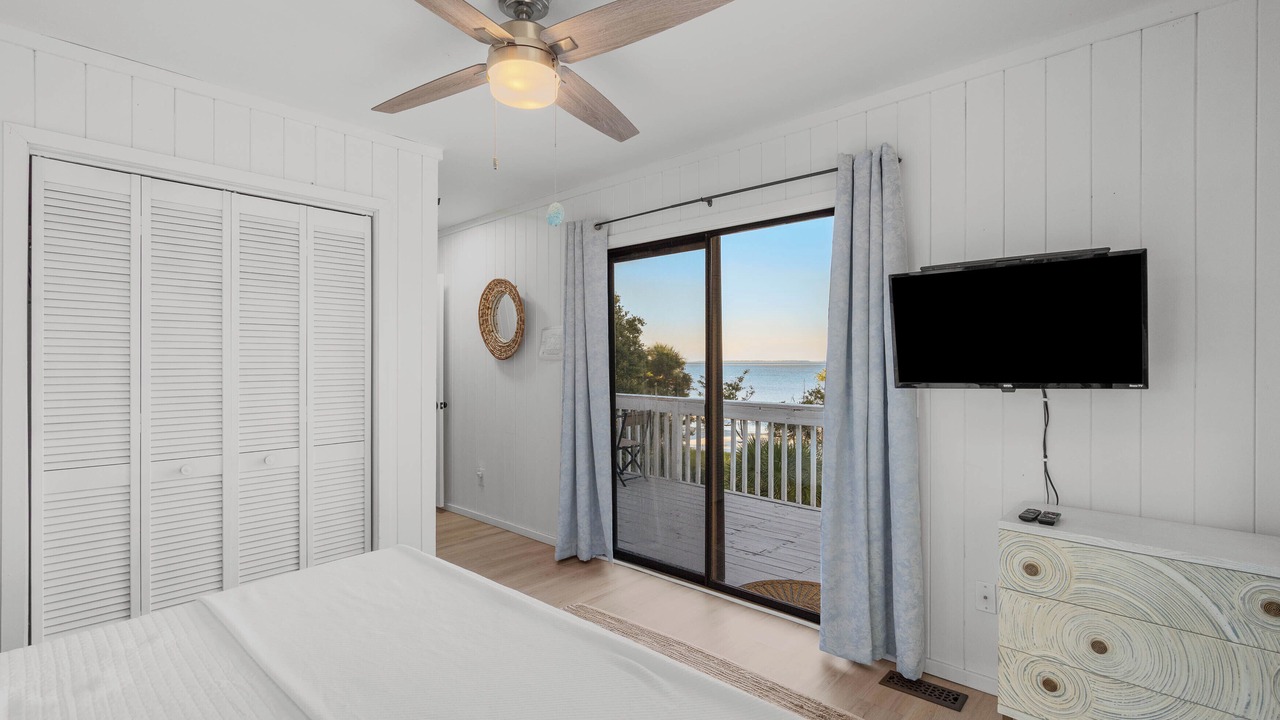 Photo of Bedroom in Saint Helena Island