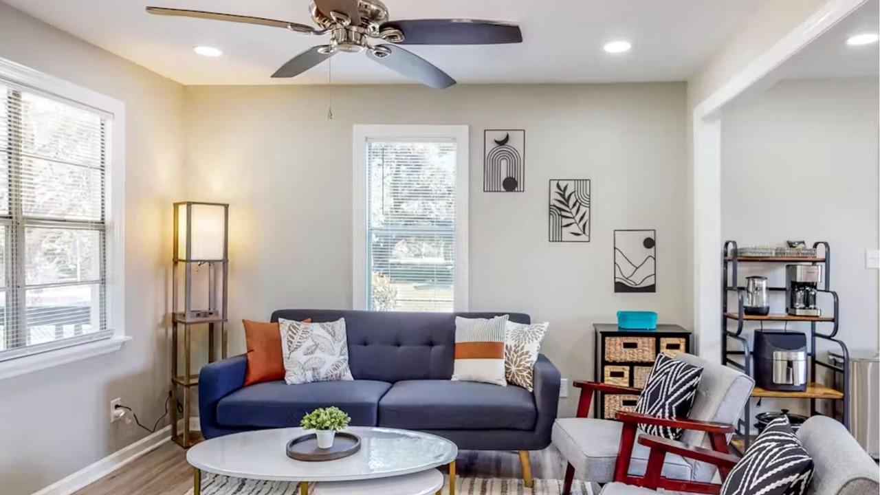 Photo of Livingroom in Bloomingdale