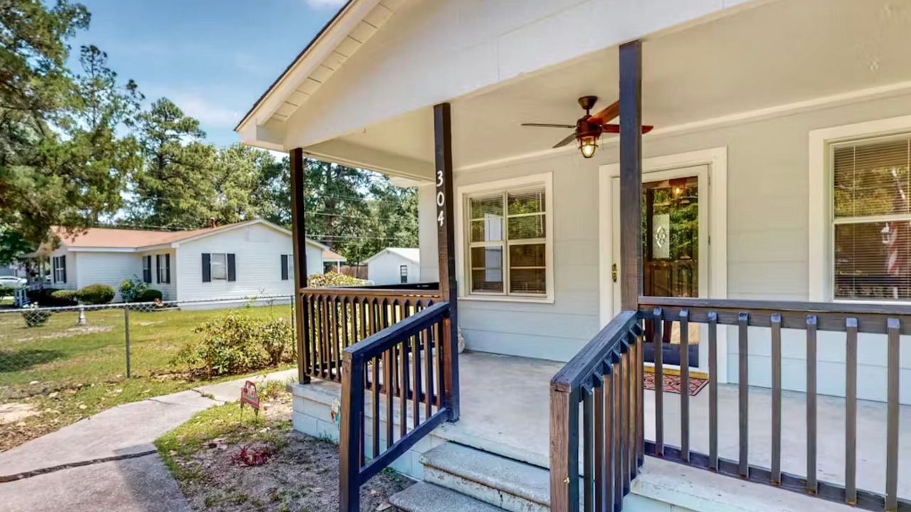 Photo of Patio Balcony in Bloomingdale
