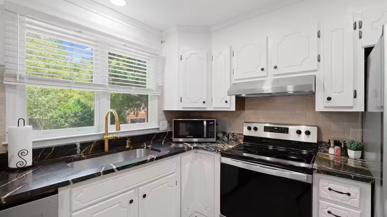 Photo of Kitchen in West Union