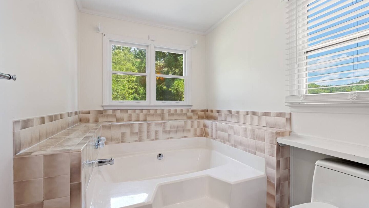 Photo of Bathroom in West Union
