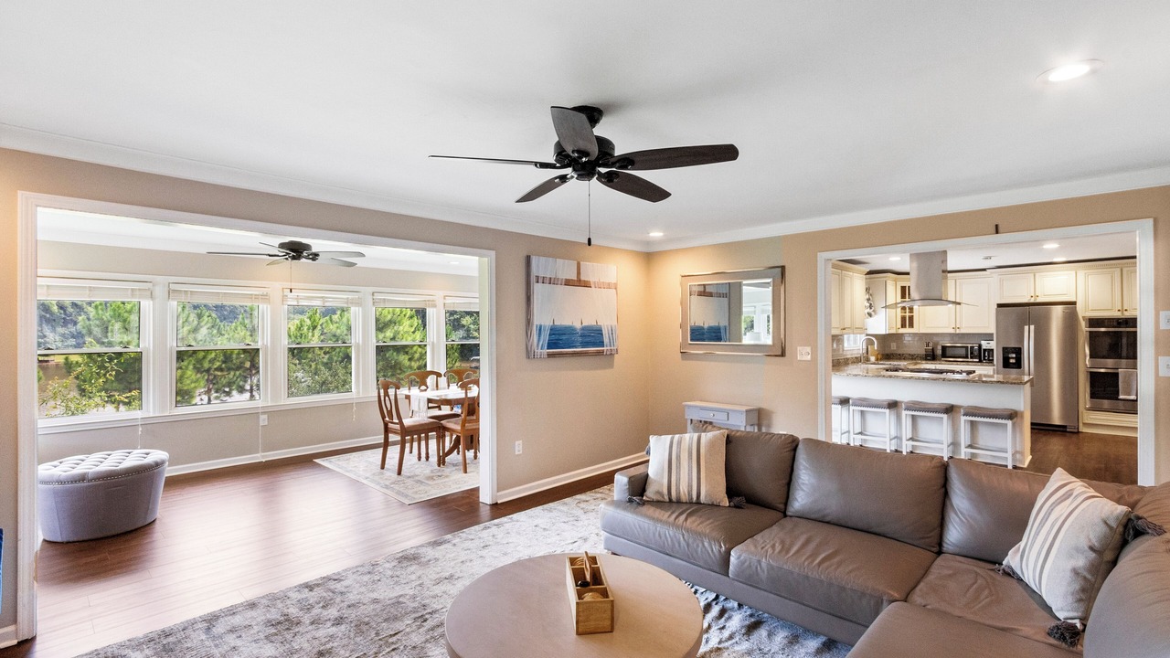 Photo of Bedroom in Northlake