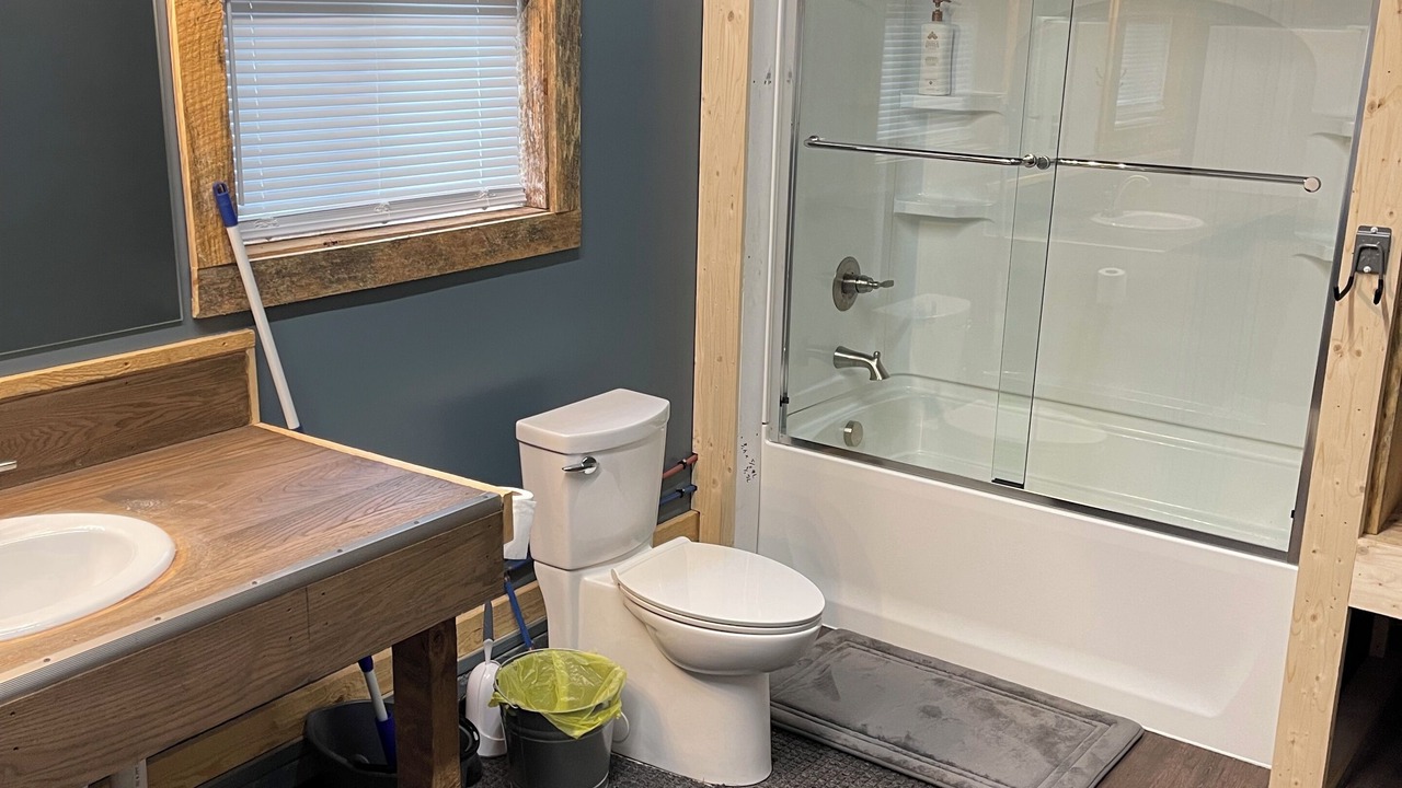Photo of Bathroom in Fair Play