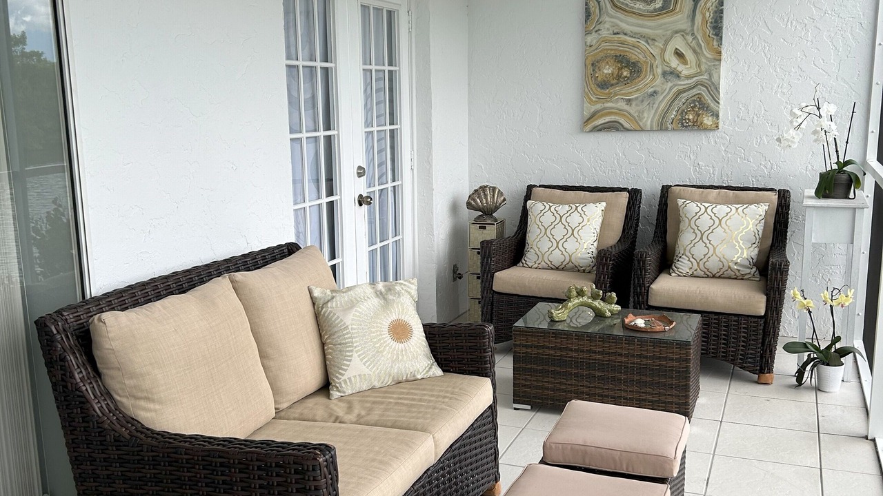 Photo of Livingroom in Hammock Bay