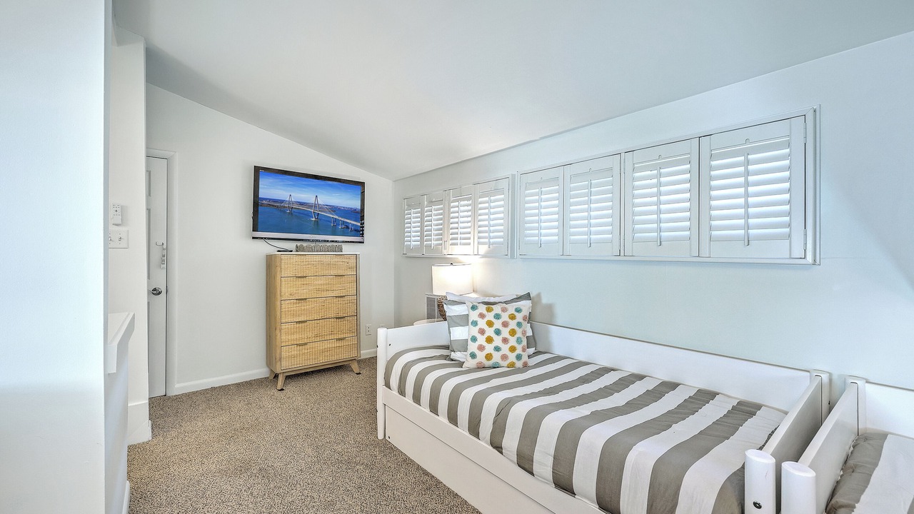 Photo of Bedroom in Tarpon Pond