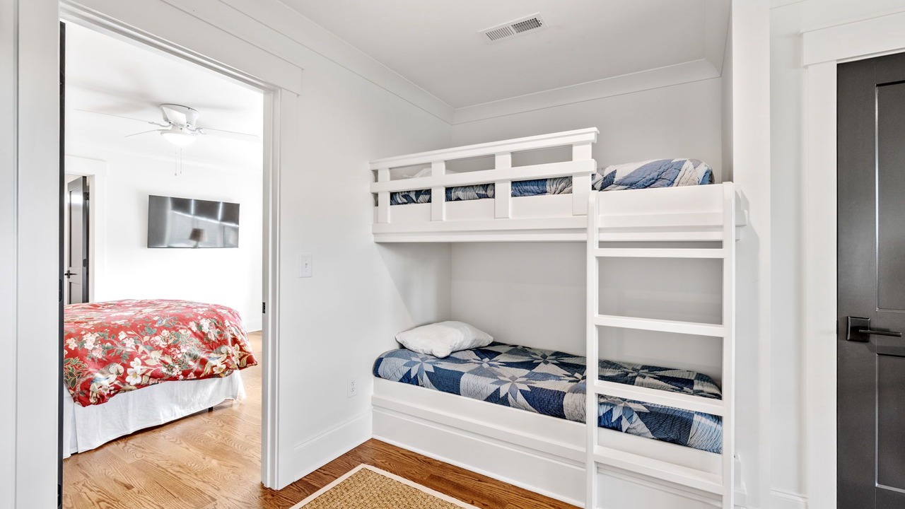 Photo of Bedroom in Six Mile