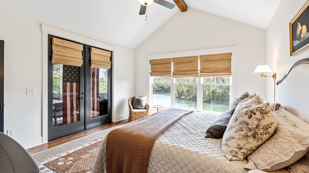 Photo of Bedroom in Six Mile
